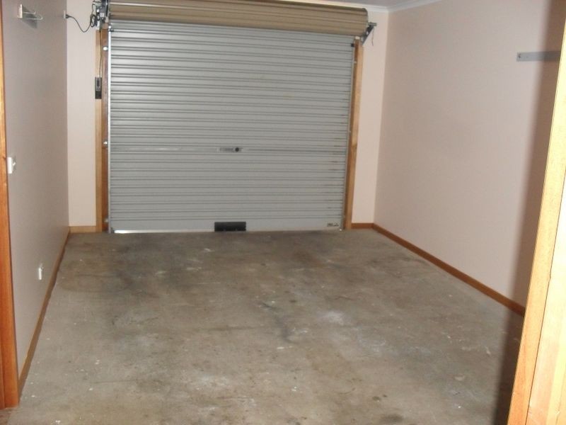 2/12 Broadhurst Avenue, Devonport TAS 7310