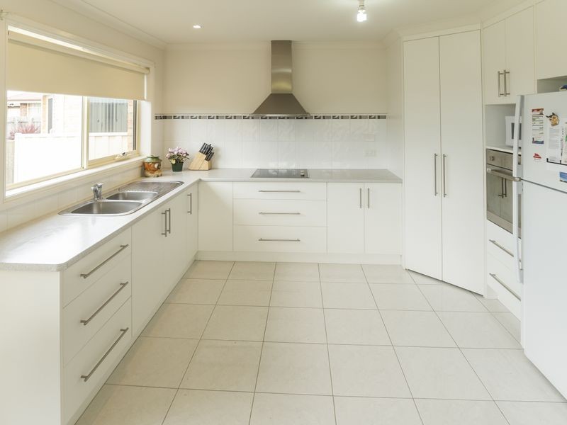 2/23 Hamilton Street, Latrobe TAS 7307