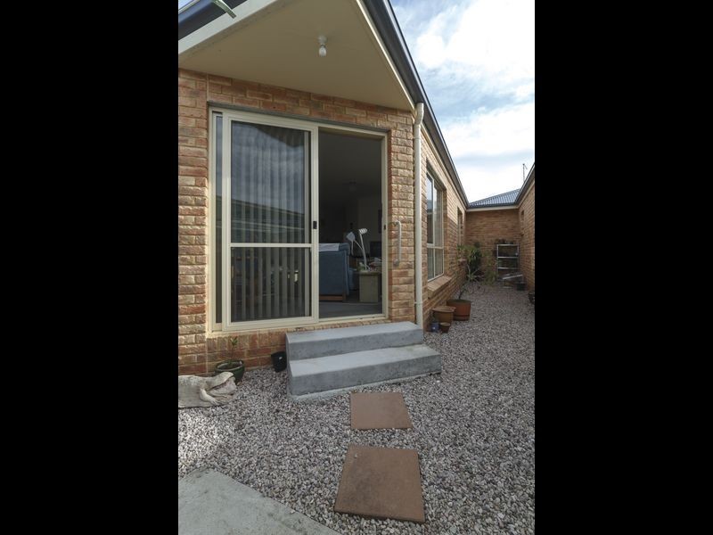 2/23 Hamilton Street, Latrobe TAS 7307