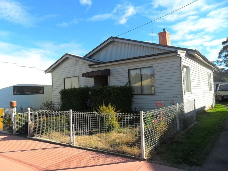 6 Foster Street, Railton TAS 7305