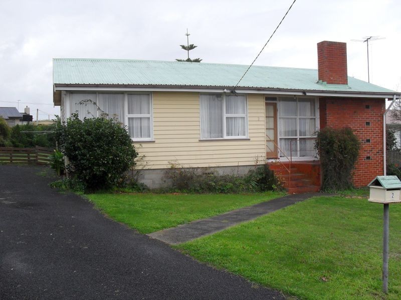 2 Deane Street, Devonport TAS 7310