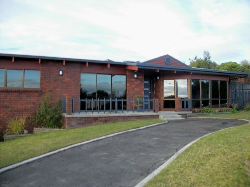 37 Highfield Road Ambleside, Devonport TAS 7310