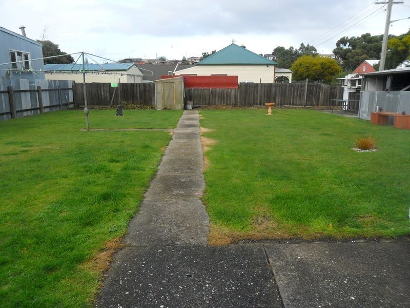 19 Elizabeth Street, Devonport TAS 7310