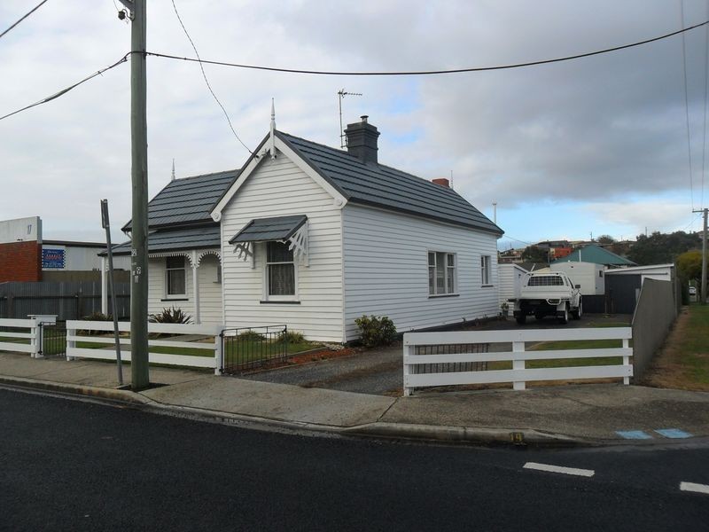 19 Elizabeth Street, Devonport TAS 7310