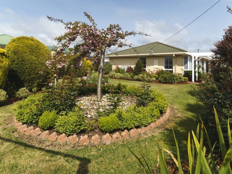 11 Bertha Street, Ulverstone TAS 7315