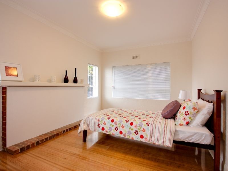 32 Middle Road, Devonport TAS 7310