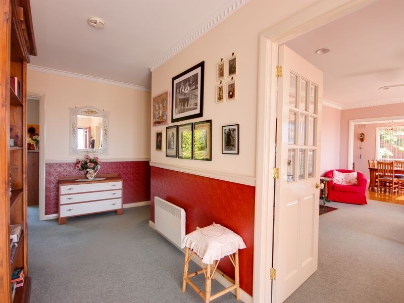 25 Manning Crescent, Devonport TAS 7310