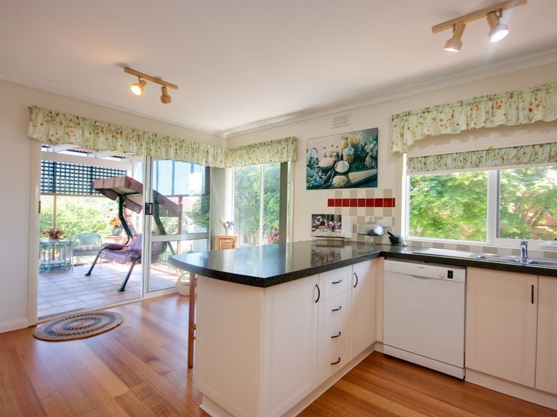 25 Manning Crescent, Devonport TAS 7310