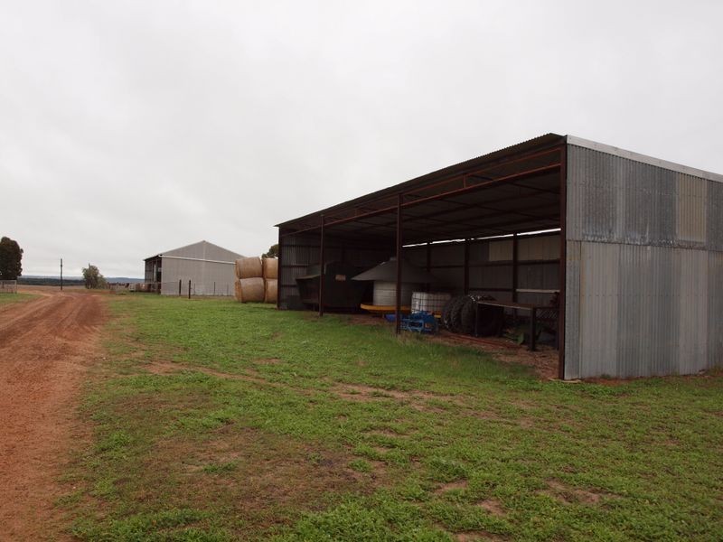325 Boundary Road, Gillingarra WA 6510