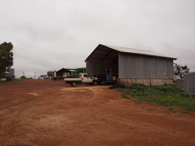 325 Boundary Road, Gillingarra WA 6510