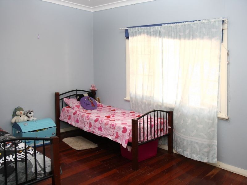 4 Fiennes Street, Toodyay WA 6566
