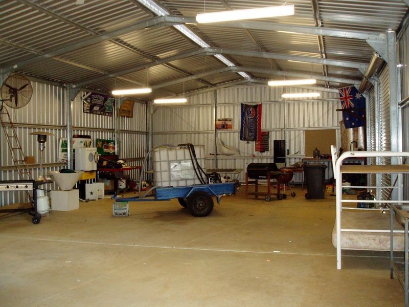 21 Seventh Road Bejoording, Toodyay WA 6566