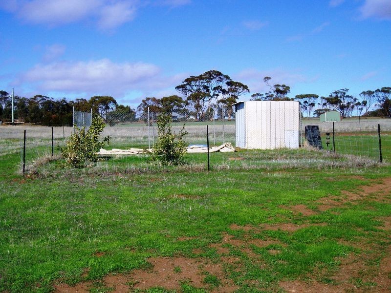 21 Seventh Road Bejoording, Toodyay WA 6566