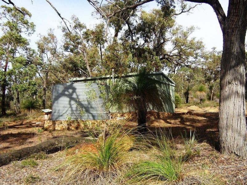 27 Powder Bark Road, Toodyay WA 6566