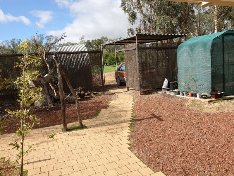 79 Whitfield Road Wicklow, Toodyay WA 6566