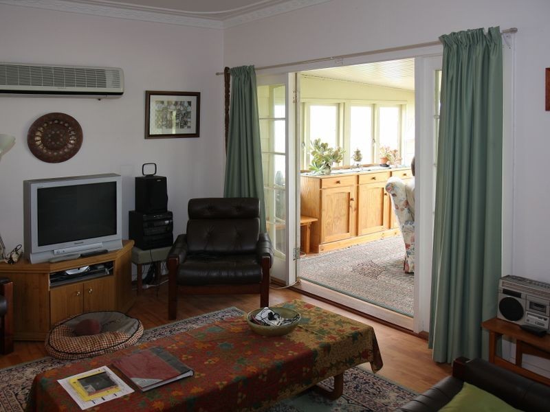 203 Hughes Road Wongamine, Toodyay WA 6566