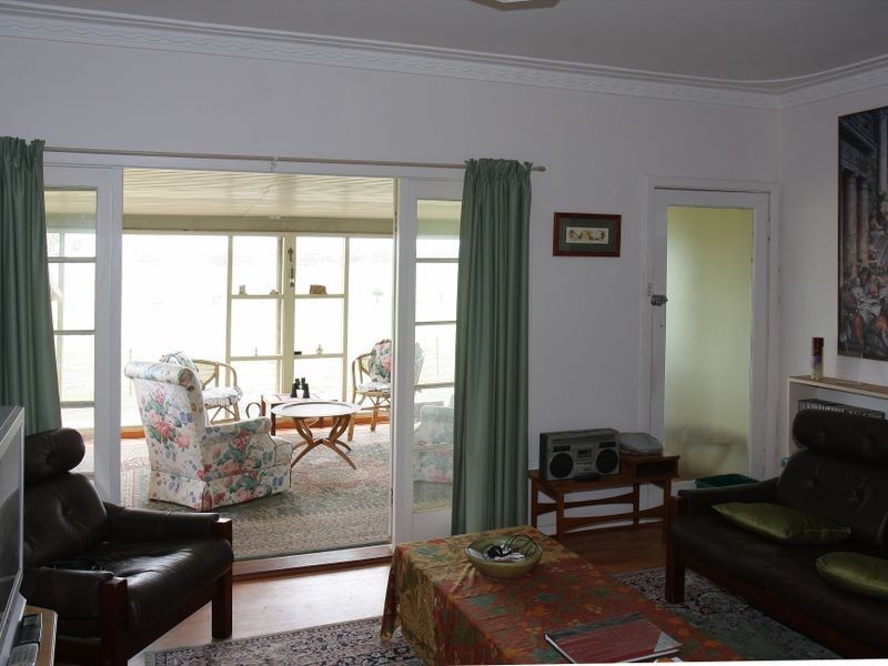 203 Hughes Road Wongamine, Toodyay WA 6566