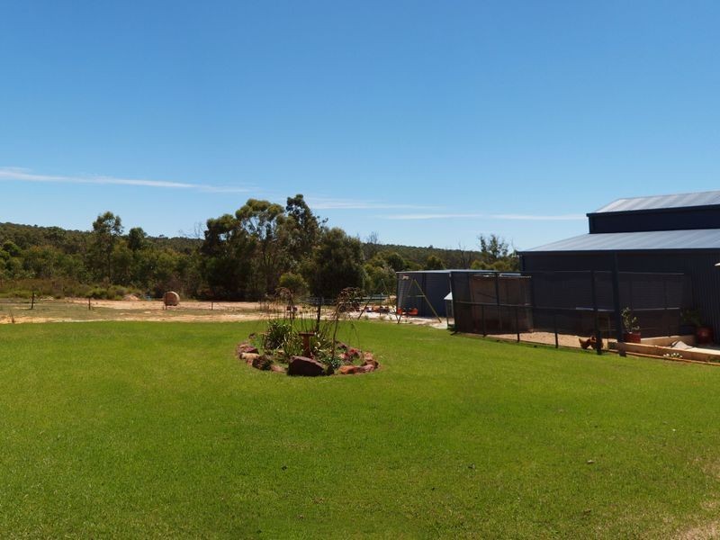 801 Cockatoo Drive, Bindoon WA 6502