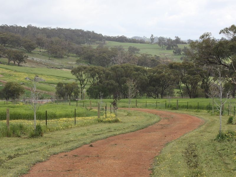 5120 Toodyay Rd, Toodyay WA 6566