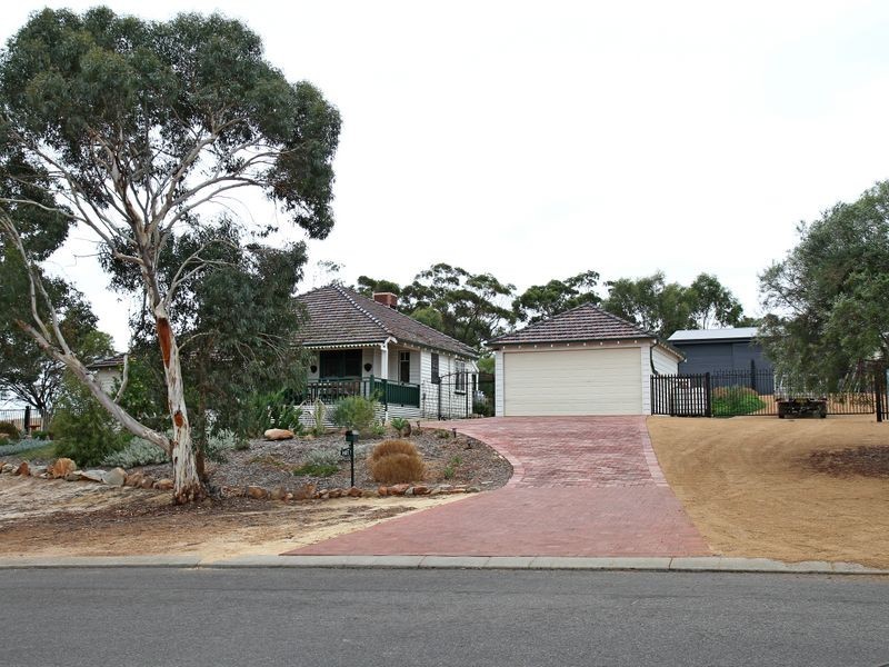 26 Harcourt Street, Toodyay WA 6566