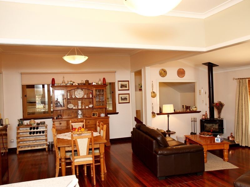 26 Harcourt Street, Toodyay WA 6566