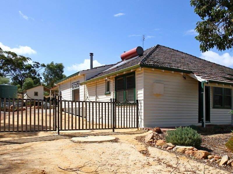 26 Harcourt Street, Toodyay WA 6566