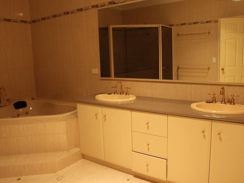 32 Pipe Lily Way, Chittering WA 6084