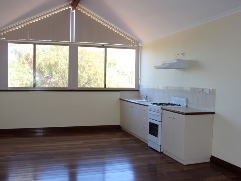32 Pipe Lily Way, Chittering WA 6084