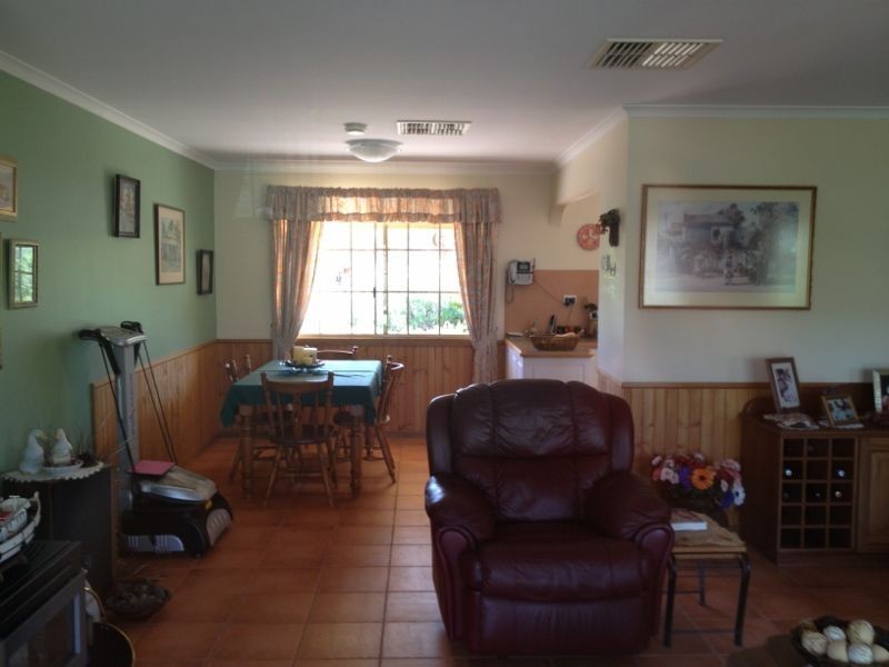 Jennacubbine WA 6401