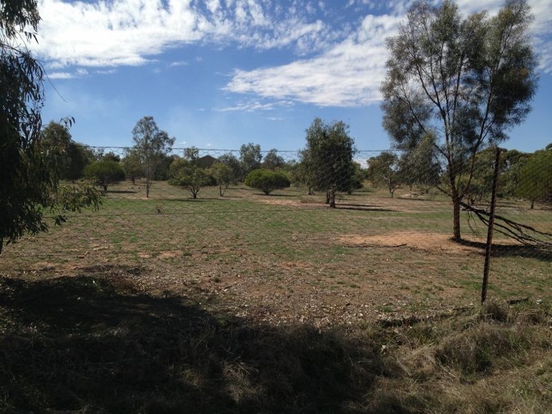 Jennacubbine WA 6401