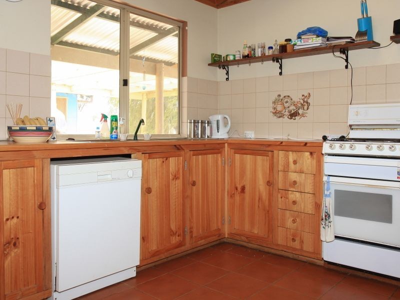 1400 Haddrill Rd, Jennacubbine WA 6401