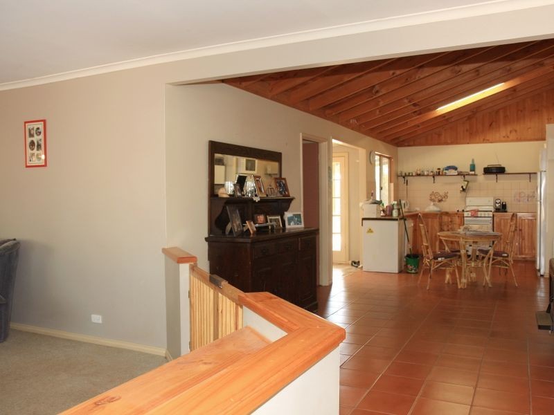 1400 Haddrill Rd, Jennacubbine WA 6401