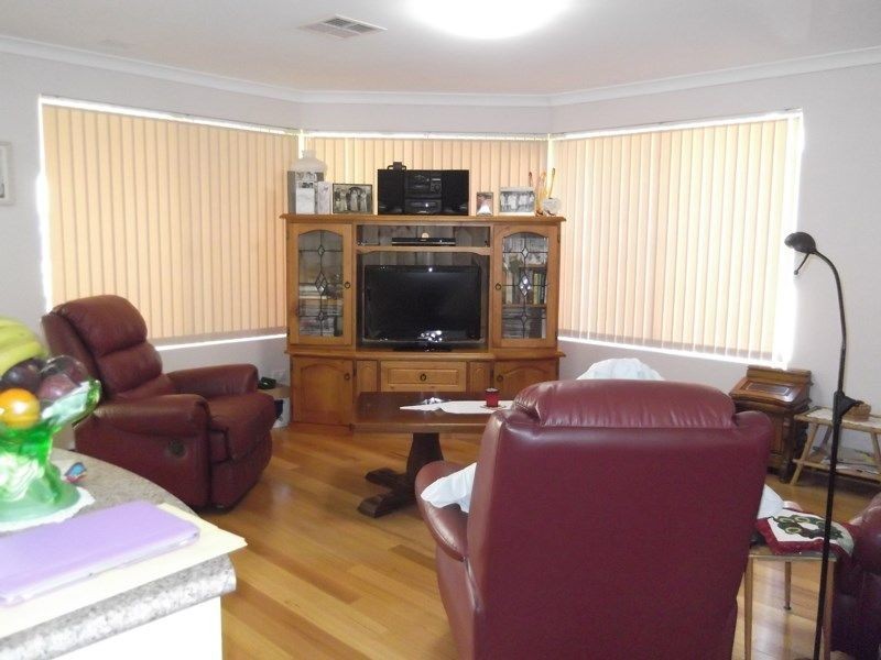 18 Harcourt Street, Toodyay WA 6566