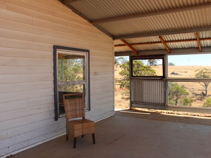 499 (L7) Dumbarton Road, Toodyay WA 6566