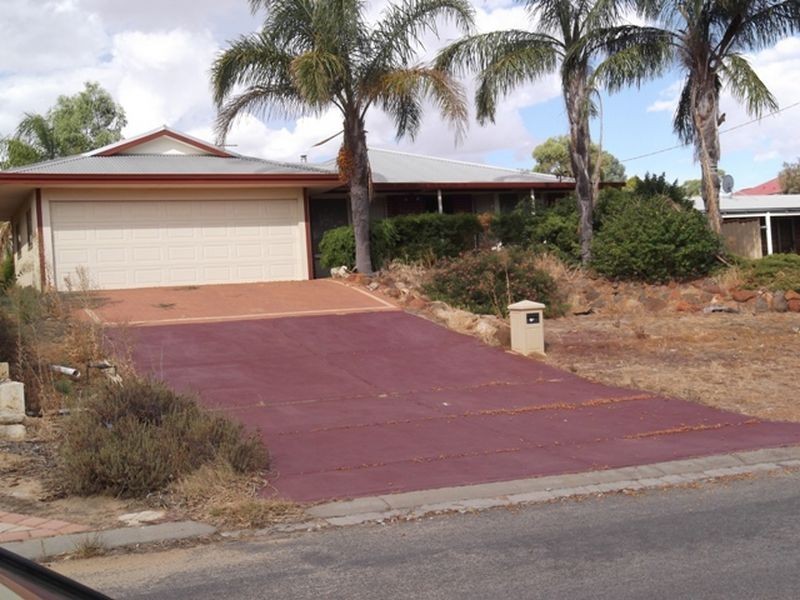 16 Harcourt St, Toodyay WA 6566