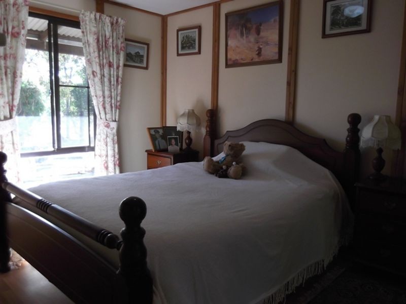 140 Church Gully Rd, Toodyay WA 6566