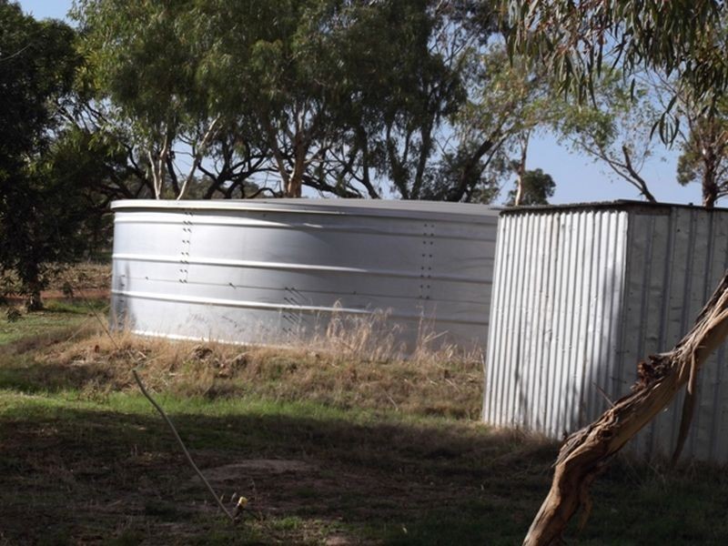 140 Church Gully Rd, Toodyay WA 6566