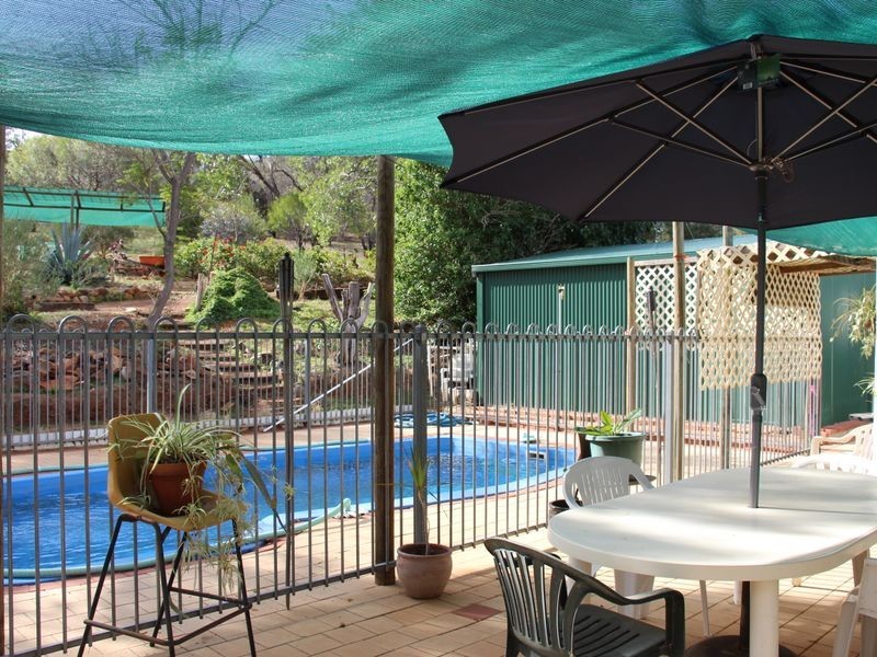7 Connor St, Toodyay WA 6566
