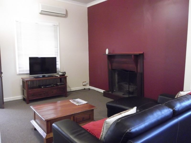 11 (Lot 11) Henry St, Toodyay WA 6566