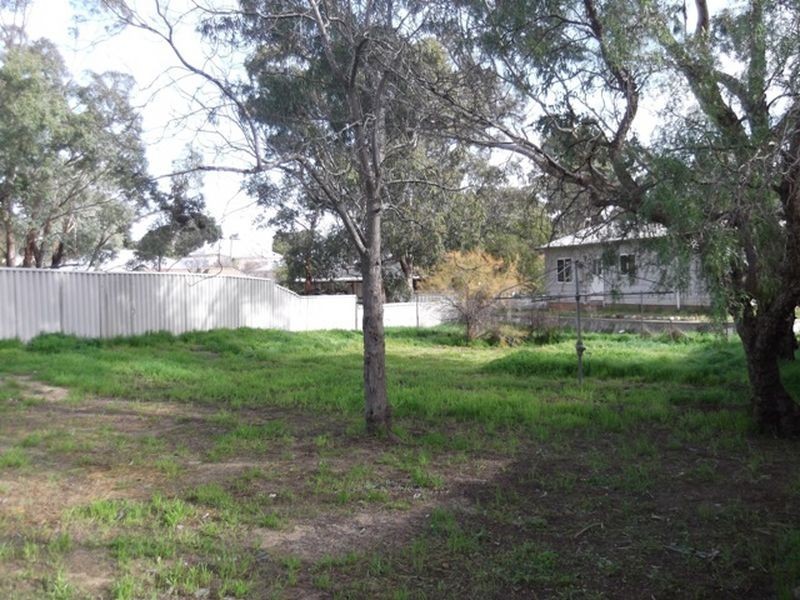 11 (Lot 11) Henry St, Toodyay WA 6566