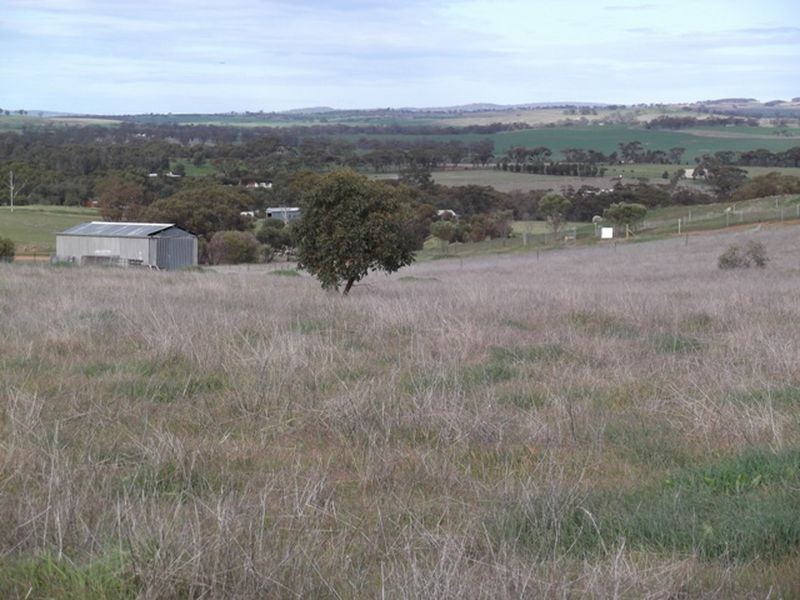 83 Seventh Road Bejoording, Toodyay WA 6566