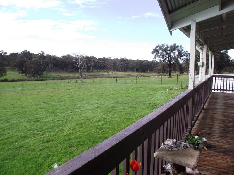570 Burma Road, Bailup WA 6082