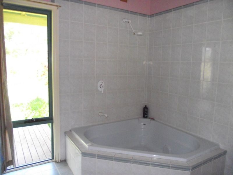 570 Burma Road, Bailup WA 6082