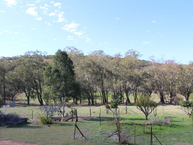 68 Fitzgerald Terrace, Toodyay WA 6566
