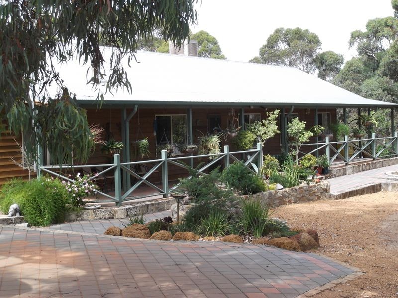 120 Wandoo Circle, Toodyay WA 6566