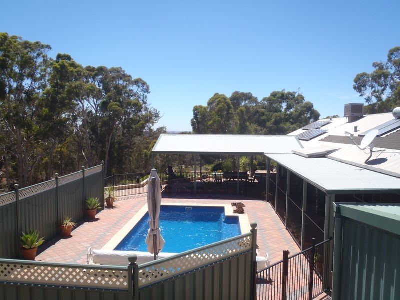 120 Wandoo Circle, Toodyay WA 6566