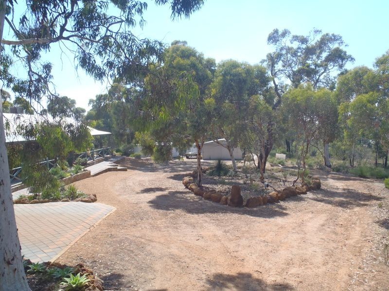 120 Wandoo Circle, Toodyay WA 6566