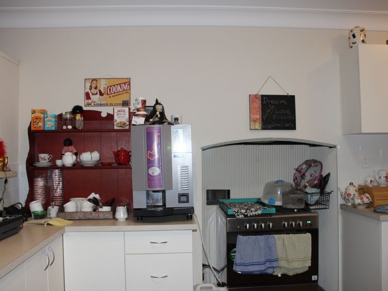 61 Stirling Tce, Toodyay WA 6566