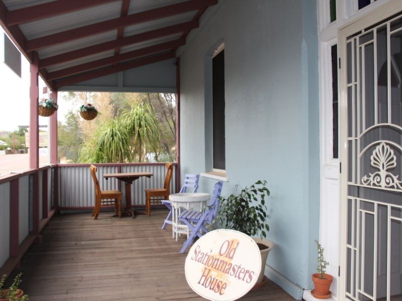 61 Stirling Tce, Toodyay WA 6566