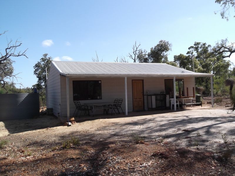 149 Parkland Dr, Toodyay WA 6566